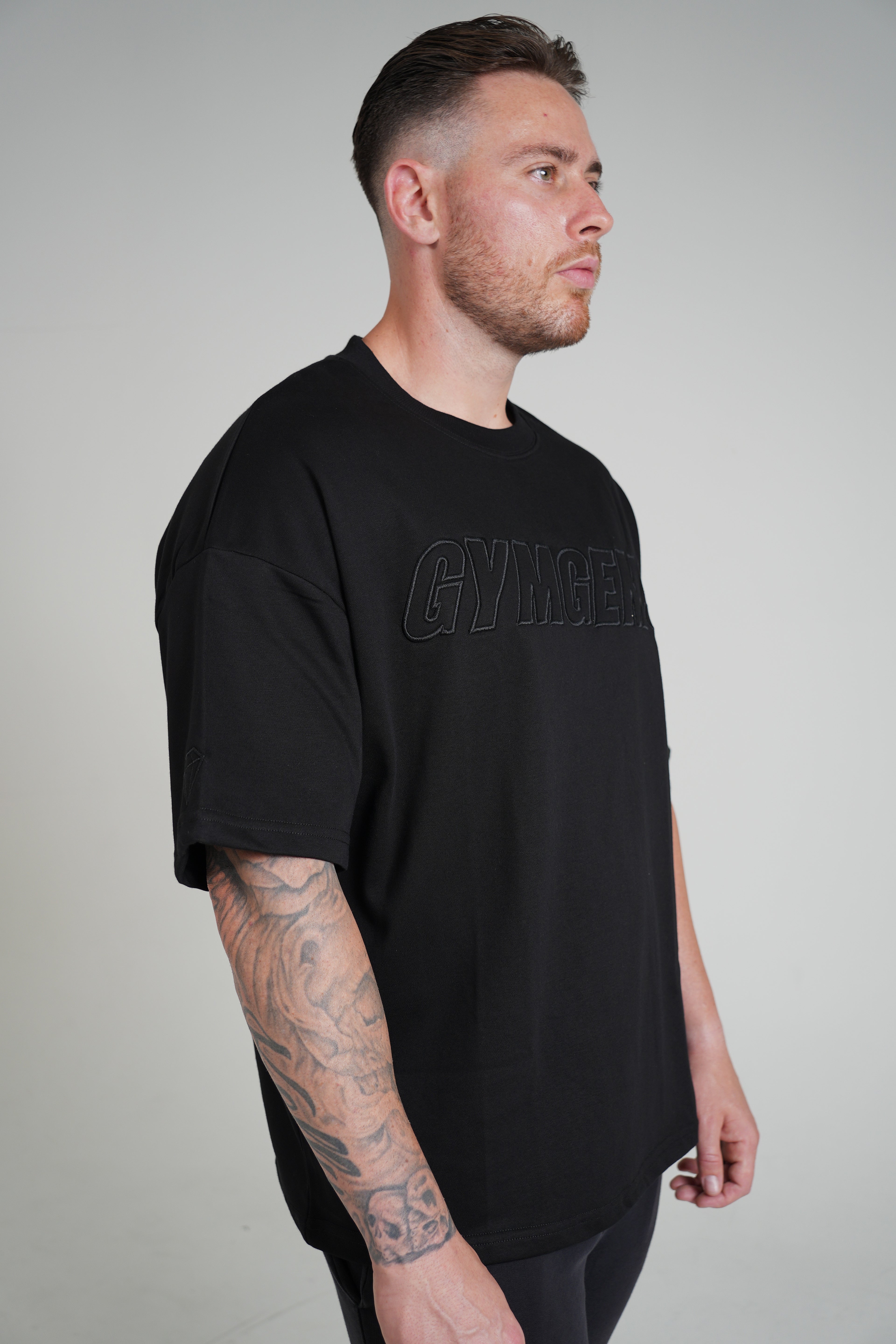 Pure Black Tee - C I R J O I