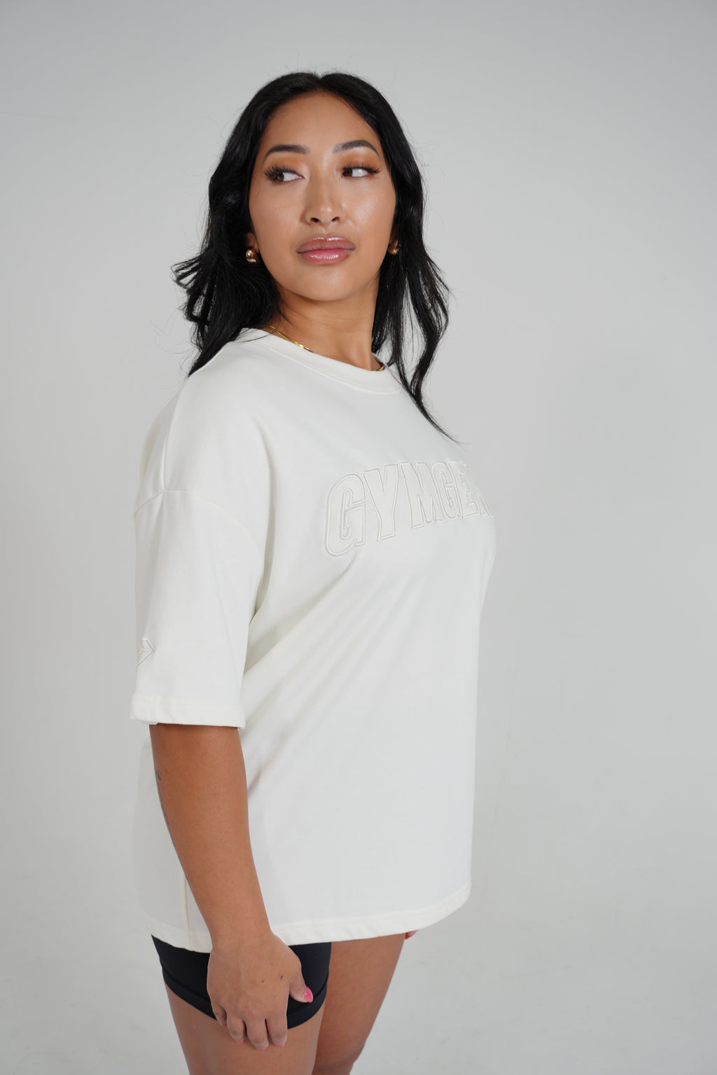 Off White Tee - C I R J O I